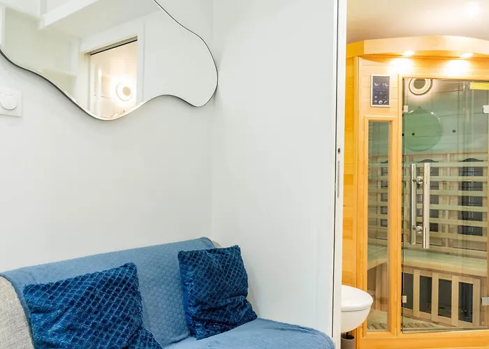 Lavie Maison Little * باريس
